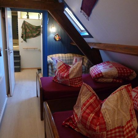 B & B & B De Smisse IJzendijke Bagian luar foto